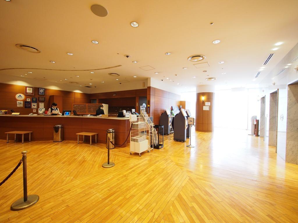Yokohama Isezakicho Washington Hotel Buitenkant foto